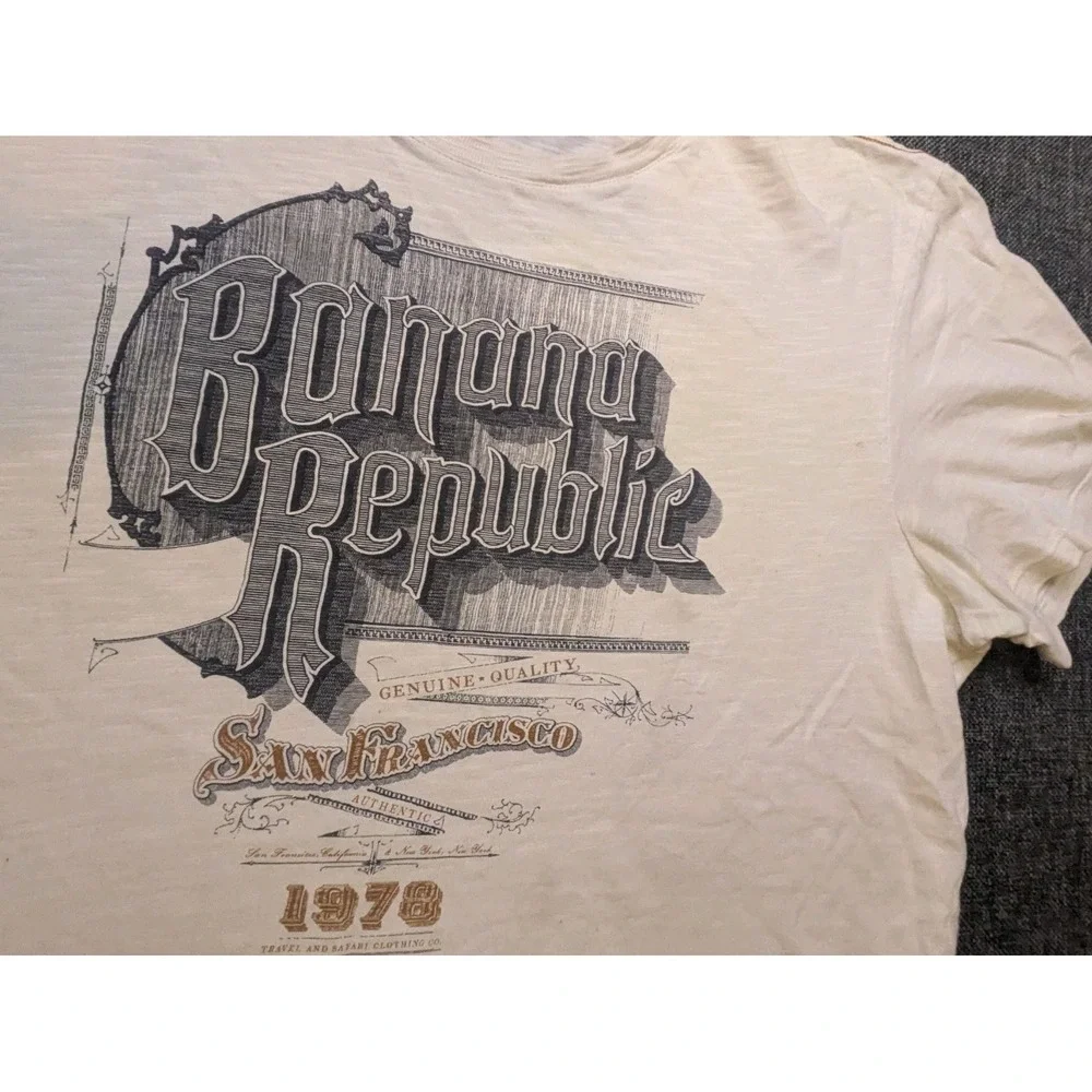 Vintage Banana Republic Graphic Logo Men's L T Shirt White San Francisco Y2K Tee